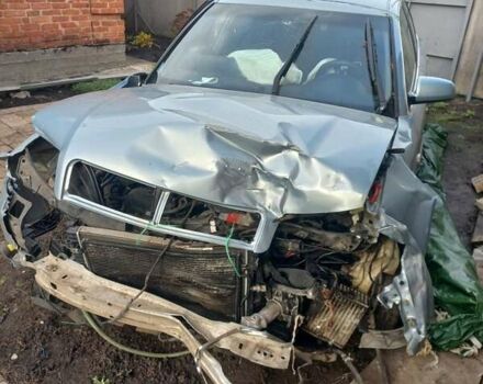 Сірий Ауді А4, об'ємом двигуна 1.8 л та пробігом 440 тис. км за 2000 $, фото 1 на Automoto.ua