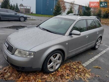 Серый Ауди А4, объемом двигателя 2.5 л и пробегом 265 тыс. км за 5400 $, фото 1 на Automoto.ua