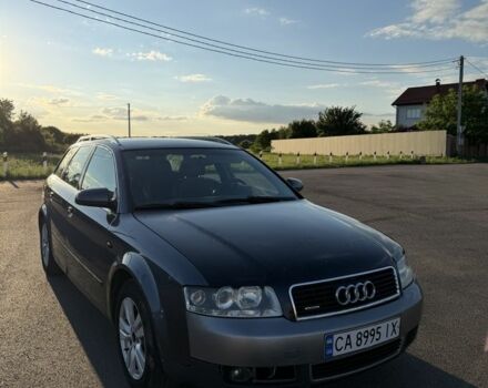 Сірий Ауді А4, об'ємом двигуна 2.5 л та пробігом 247 тис. км за 2800 $, фото 1 на Automoto.ua