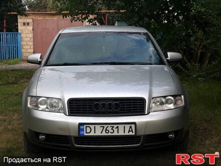 Серый Ауди А4, объемом двигателя 1.8 л и пробегом 312 тыс. км за 5000 $, фото 1 на Automoto.ua
