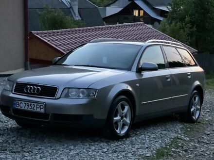 Ауді А4 2002 у Хусте на Automoto.ua Сірий Ауді А4, об'ємом двигуна 1.9 л та пробігом 218 тис. км за 3500 $, фото 1 на Automoto.ua