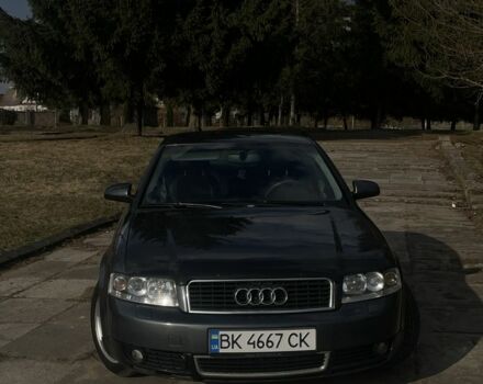 Серый Ауди А4, объемом двигателя 1.8 л и пробегом 260 тыс. км за 4550 $, фото 1 на Automoto.ua