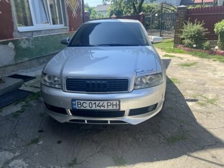Сірий Ауді А4, об'ємом двигуна 2.5 л та пробігом 370 тис. км за 6400 $, фото 1 на Automoto.ua