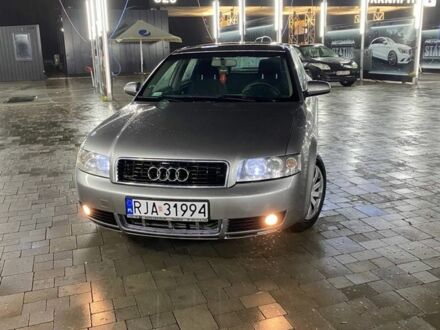 Сірий Ауді А4, об'ємом двигуна 1.9 л та пробігом 3 тис. км за 2100 $, фото 1 на Automoto.ua