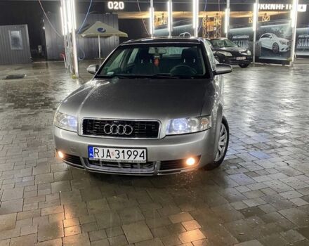 Сірий Ауді А4, об'ємом двигуна 1.9 л та пробігом 3 тис. км за 2100 $, фото 1 на Automoto.ua