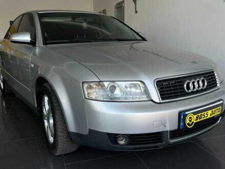 Сірий Ауді А4, об'ємом двигуна 1.6 л та пробігом 249 тис. км за 4500 $, фото 1 на Automoto.ua