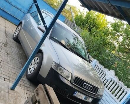 Серый Ауди А4, объемом двигателя 2 л и пробегом 350 тыс. км за 2000 $, фото 1 на Automoto.ua