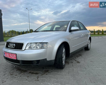 Серый Ауди А4, объемом двигателя 1.6 л и пробегом 260 тыс. км за 4999 $, фото 1 на Automoto.ua