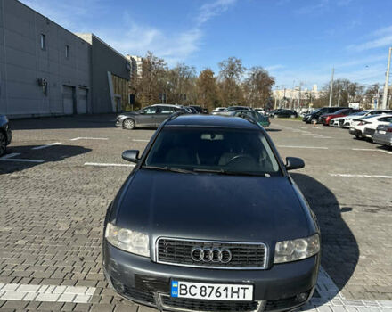 Ауді А4 2002 у Львові на Automoto.ua Сірий Ауді А4, об'ємом двигуна 1.9 л та пробігом 232 тис. км за 3800 $, фото 1 на Automoto.ua
