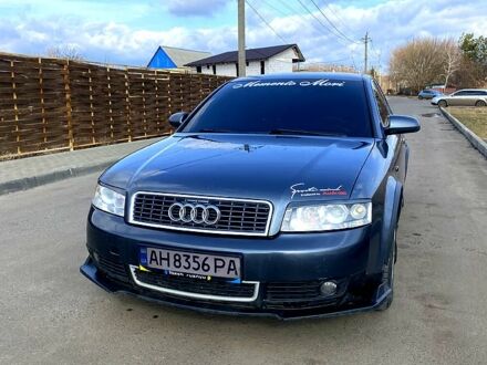 Ауди А4 2002 в Славянске на Automoto.ua Серый Ауди А4, объемом двигателя 2.5 л и пробегом 362 тыс. км за 4700 $, фото 1 на Automoto.ua