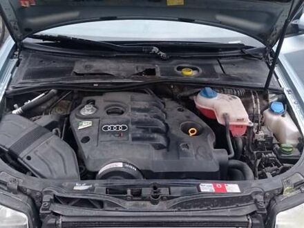 Сірий Ауді А4, об'ємом двигуна 1.9 л та пробігом 348 тис. км за 5499 $, фото 1 на Automoto.ua