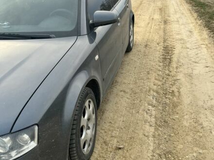 Ауді А4 2002 у Коростене на Automoto.ua Сірий Ауді А4, об'ємом двигуна 2.5 л та пробігом 318 тис. км за 5000 $, фото 1 на Automoto.ua