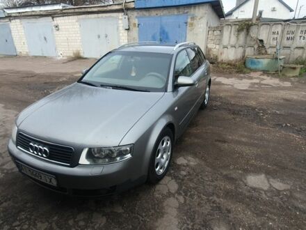 Сірий Ауді А4, об'ємом двигуна 2.5 л та пробігом 390 тис. км за 4376 $, фото 1 на Automoto.ua