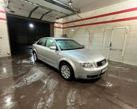 Сірий Ауді А4, об'ємом двигуна 1.6 л та пробігом 230 тис. км за 3950 $, фото 1 на Automoto.ua