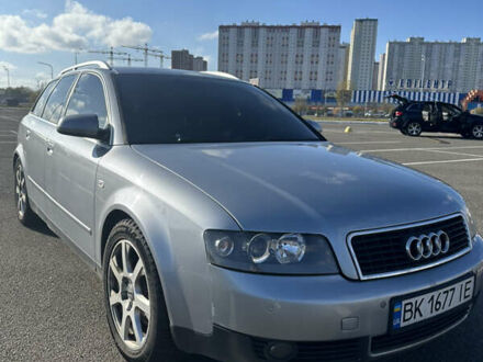 Серый Ауди А4, объемом двигателя 1.8 л и пробегом 252 тыс. км за 4500 $, фото 1 на Automoto.ua