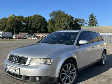 Сірий Ауді А4, об'ємом двигуна 2.5 л та пробігом 368 тис. км за 5500 $, фото 1 на Automoto.ua