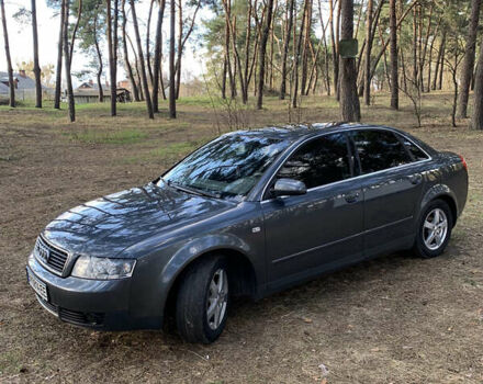 Серый Ауди А4, объемом двигателя 2 л и пробегом 350 тыс. км за 5300 $, фото 1 на Automoto.ua