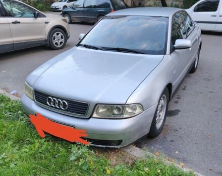 Серый Ауди А4, объемом двигателя 0 л и пробегом 300 тыс. км за 1000 $, фото 1 на Automoto.ua
