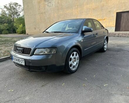 Сірий Ауді А4, об'ємом двигуна 1.8 л та пробігом 260 тис. км за 2400 $, фото 1 на Automoto.ua
