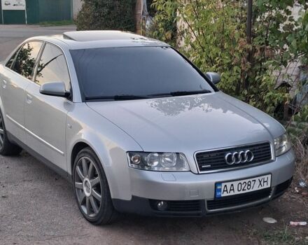 Серый Ауди А4, объемом двигателя 2.5 л и пробегом 325 тыс. км за 5200 $, фото 1 на Automoto.ua