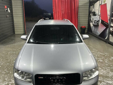Сірий Ауді А4, об'ємом двигуна 1.78 л та пробігом 277 тис. км за 6000 $, фото 1 на Automoto.ua