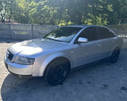 Сірий Ауді А4, об'ємом двигуна 1.8 л та пробігом 300 тис. км за 2450 $, фото 1 на Automoto.ua