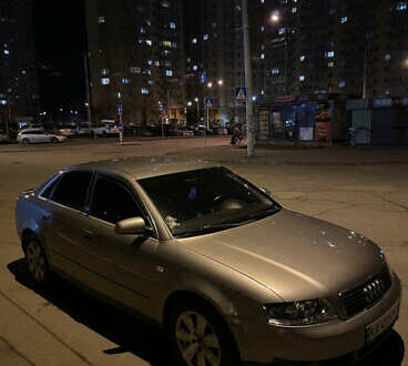 Серый Ауди А4, объемом двигателя 1.8 л и пробегом 380 тыс. км за 5700 $, фото 1 на Automoto.ua