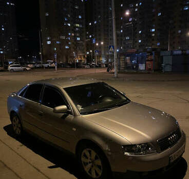 Сірий Ауді А4, об'ємом двигуна 1.8 л та пробігом 380 тис. км за 5700 $, фото 1 на Automoto.ua