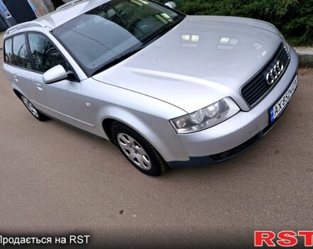 Серый Ауди А4, объемом двигателя 2 л и пробегом 220 тыс. км за 5450 $, фото 1 на Automoto.ua