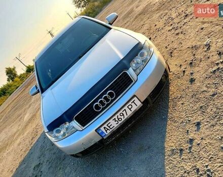 Сірий Ауді А4, об'ємом двигуна 2 л та пробігом 320 тис. км за 5200 $, фото 1 на Automoto.ua