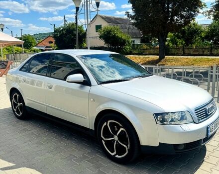 Сірий Ауді А4, об'ємом двигуна 2 л та пробігом 280 тис. км за 4199 $, фото 1 на Automoto.ua