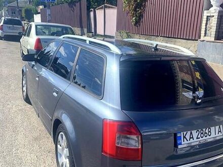 Сірий Ауді А4, об'ємом двигуна 2.5 л та пробігом 400 тис. км за 4500 $, фото 1 на Automoto.ua