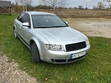 Серый Ауди А4, объемом двигателя 2 л и пробегом 227 тыс. км за 4500 $, фото 1 на Automoto.ua