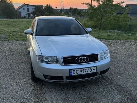 Сірий Ауді А4, об'ємом двигуна 1.78 л та пробігом 267 тис. км за 5500 $, фото 1 на Automoto.ua