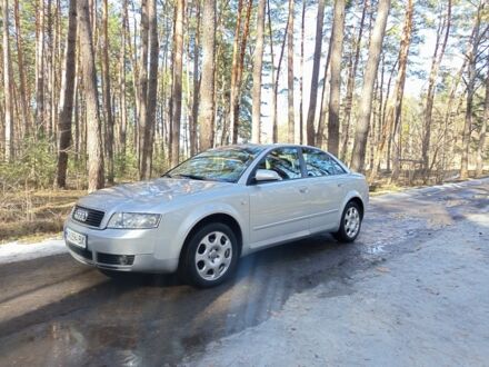 Сірий Ауді А4, об'ємом двигуна 2 л та пробігом 291 тис. км за 4300 $, фото 1 на Automoto.ua