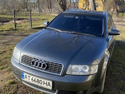 Ауди А4 2003 в Ивано-Франковске на Automoto.ua Серый Ауди А4, объемом двигателя 1.98 л и пробегом 274 тыс. км за 4400 $, фото 1 на Automoto.ua