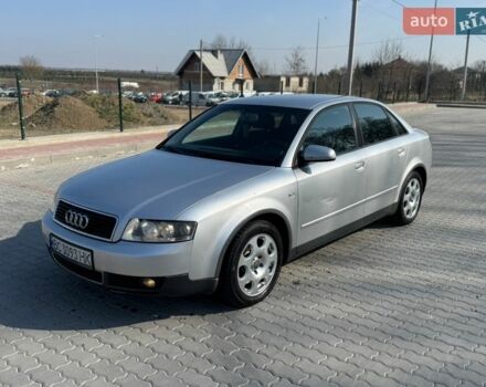 Сірий Ауді А4, об'ємом двигуна 1.78 л та пробігом 198 тис. км за 3000 $, фото 1 на Automoto.ua