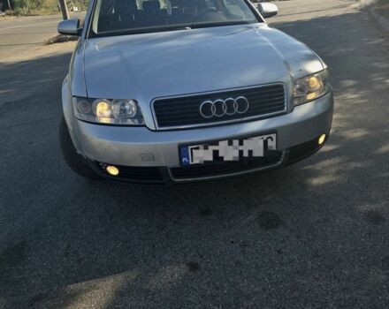 Сірий Ауді А4, об'ємом двигуна 1.9 л та пробігом 300 тис. км за 2661 $, фото 1 на Automoto.ua