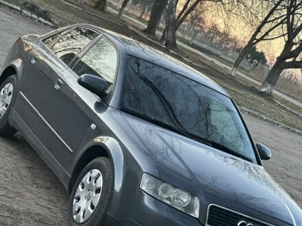 Ауді А4 2004 у Рівному на Automoto.ua Сірий Ауді А4, об'ємом двигуна 1.9 л та пробігом 300 тис. км за 2350 $, фото 1 на Automoto.ua
