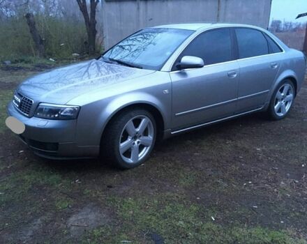 Серый Ауди А4, объемом двигателя 1.8 л и пробегом 294 тыс. км за 3750 $, фото 1 на Automoto.ua