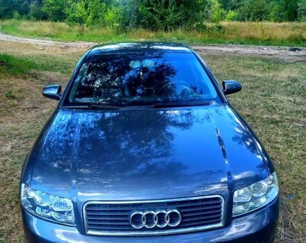 Сірий Ауді А4, об'ємом двигуна 1.8 л та пробігом 262 тис. км за 4900 $, фото 1 на Automoto.ua