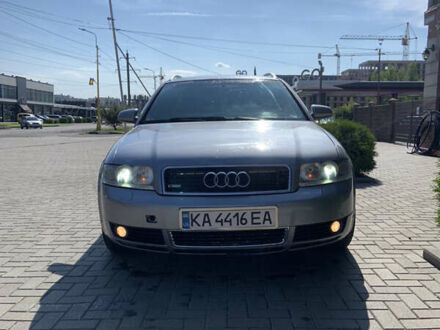Ауді А4 2004 у Ужгороді на Automoto.ua Сірий Ауді А4, об'ємом двигуна 2.5 л та пробігом 350 тис. км за 4200 $, фото 1 на Automoto.ua