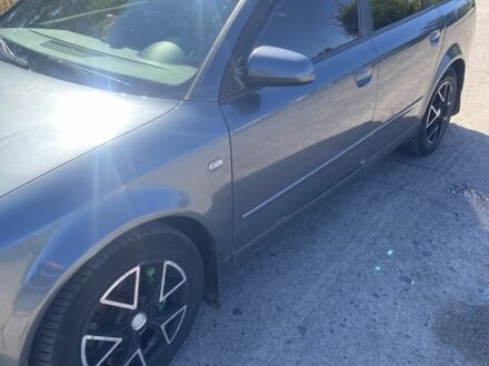 Ауді А4 2004 у Полтаві на Automoto.ua Сірий Ауді А4, об'ємом двигуна 2.5 л та пробігом 587 тис. км за 3300 $, фото 1 на Automoto.ua