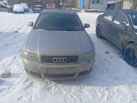 Сірий Ауді А4, об'ємом двигуна 2 л та пробігом 351 тис. км за 2200 $, фото 1 на Automoto.ua