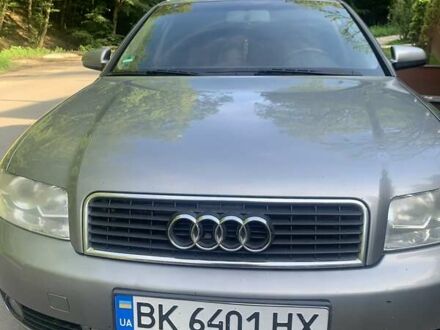 Серый Ауди А4, объемом двигателя 1.98 л и пробегом 290 тыс. км за 5000 $, фото 1 на Automoto.ua