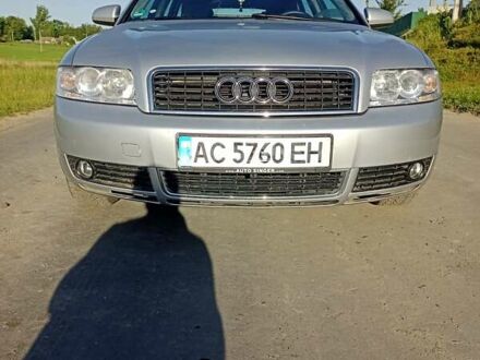 Серый Ауди А4, объемом двигателя 1.6 л и пробегом 214 тыс. км за 5500 $, фото 1 на Automoto.ua