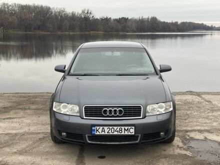 Сірий Ауді А4, об'ємом двигуна 1.8 л та пробігом 230 тис. км за 4200 $, фото 1 на Automoto.ua