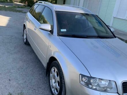 Серый Ауди А4, объемом двигателя 2 л и пробегом 300 тыс. км за 3995 $, фото 1 на Automoto.ua