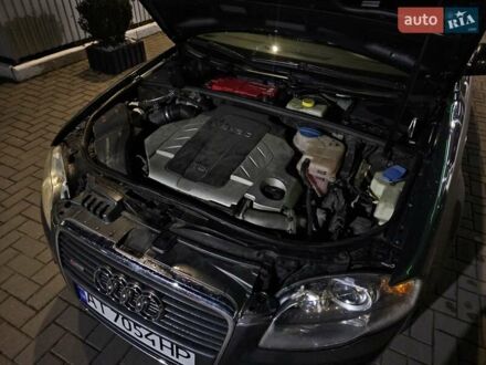 Серый Ауди А4, объемом двигателя 3 л и пробегом 313 тыс. км за 7770 $, фото 1 на Automoto.ua