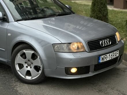 Серый Ауди А4, объемом двигателя 2.5 л и пробегом 389 тыс. км за 2350 $, фото 1 на Automoto.ua